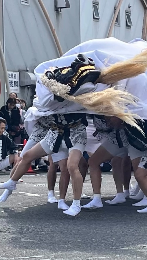 優秀賞「荒町のお獅子」（cotocotoya 様）